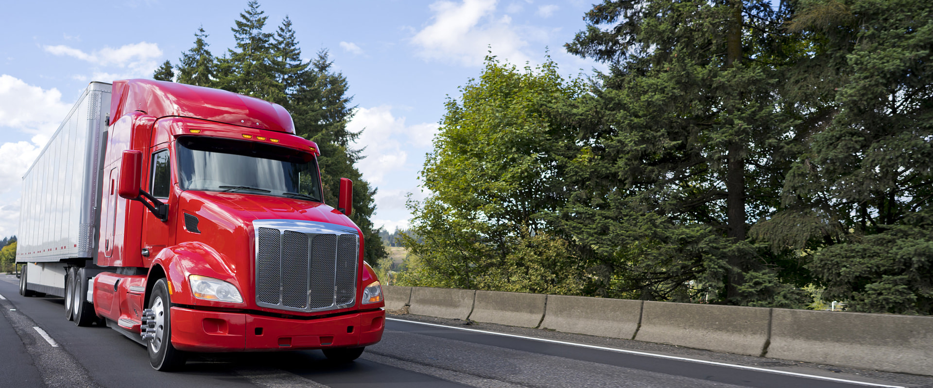 Exploring Trucking Competitions at the Gulf Coast Big Rig Truck Show